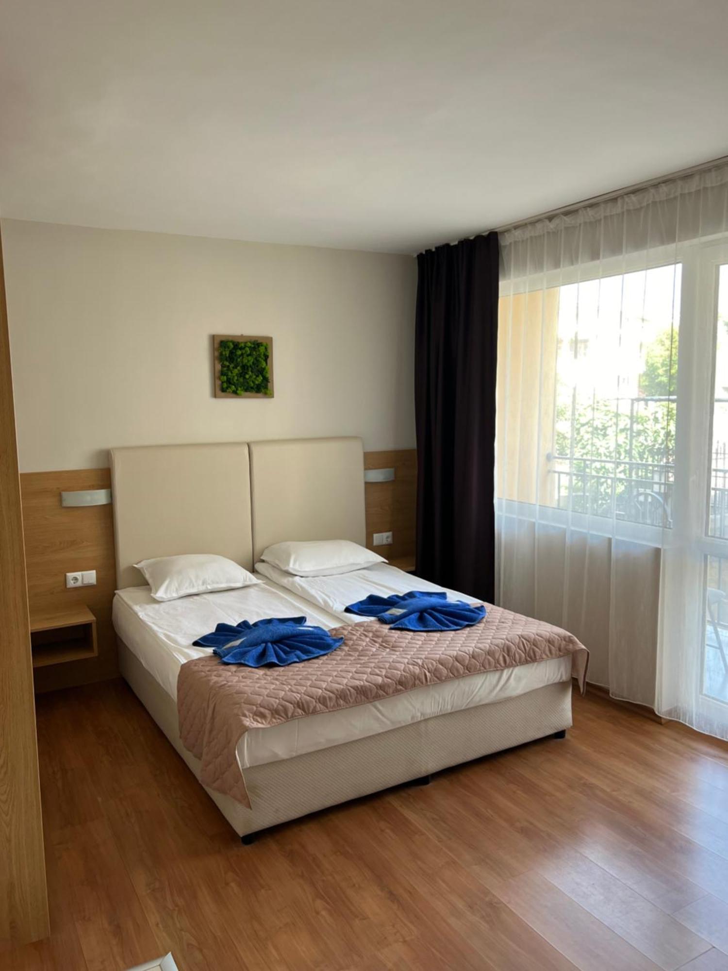 Family Hotel Milev Sveti Vlas Exterior foto